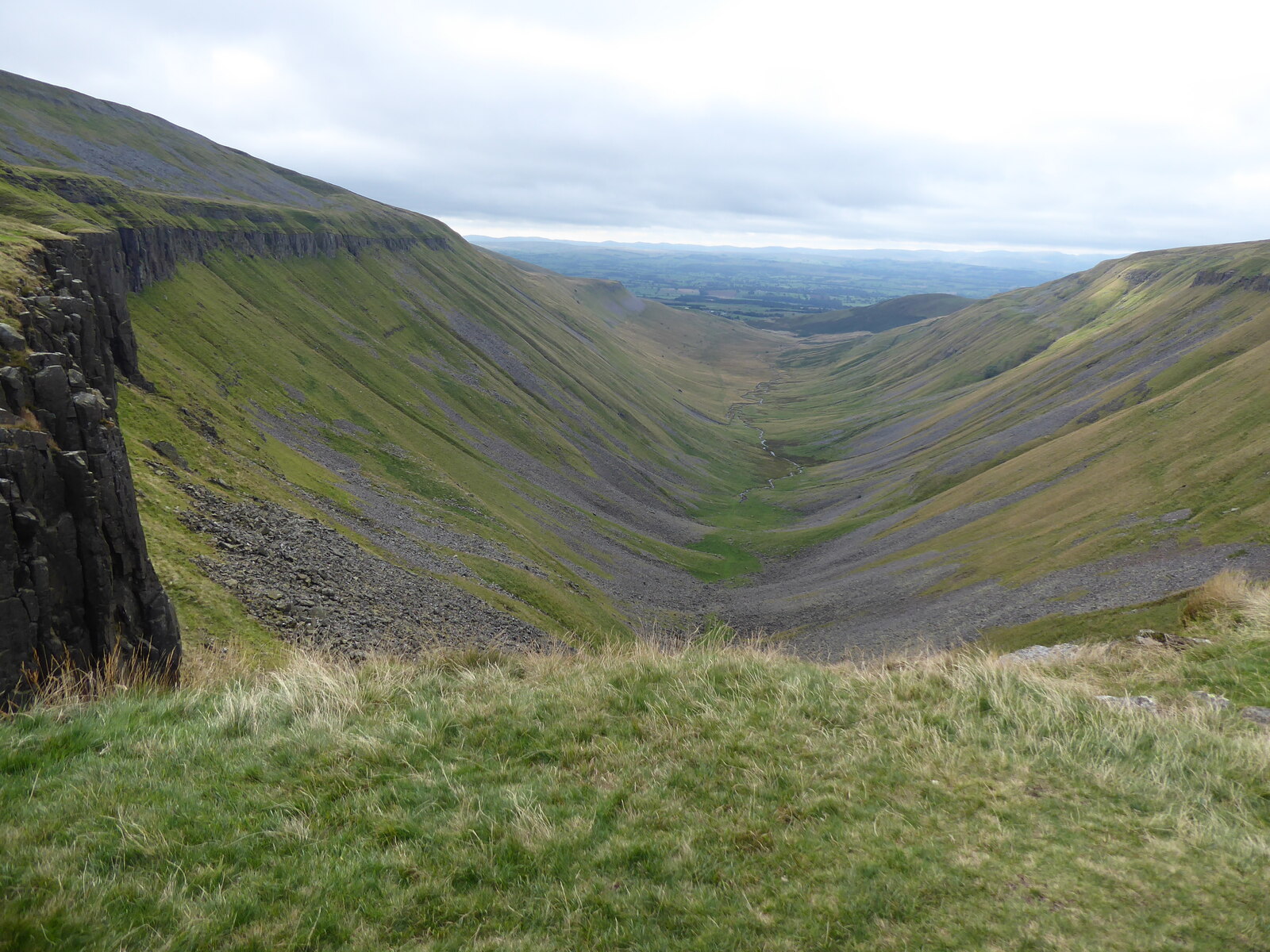 High Cup Nick - Photo 1