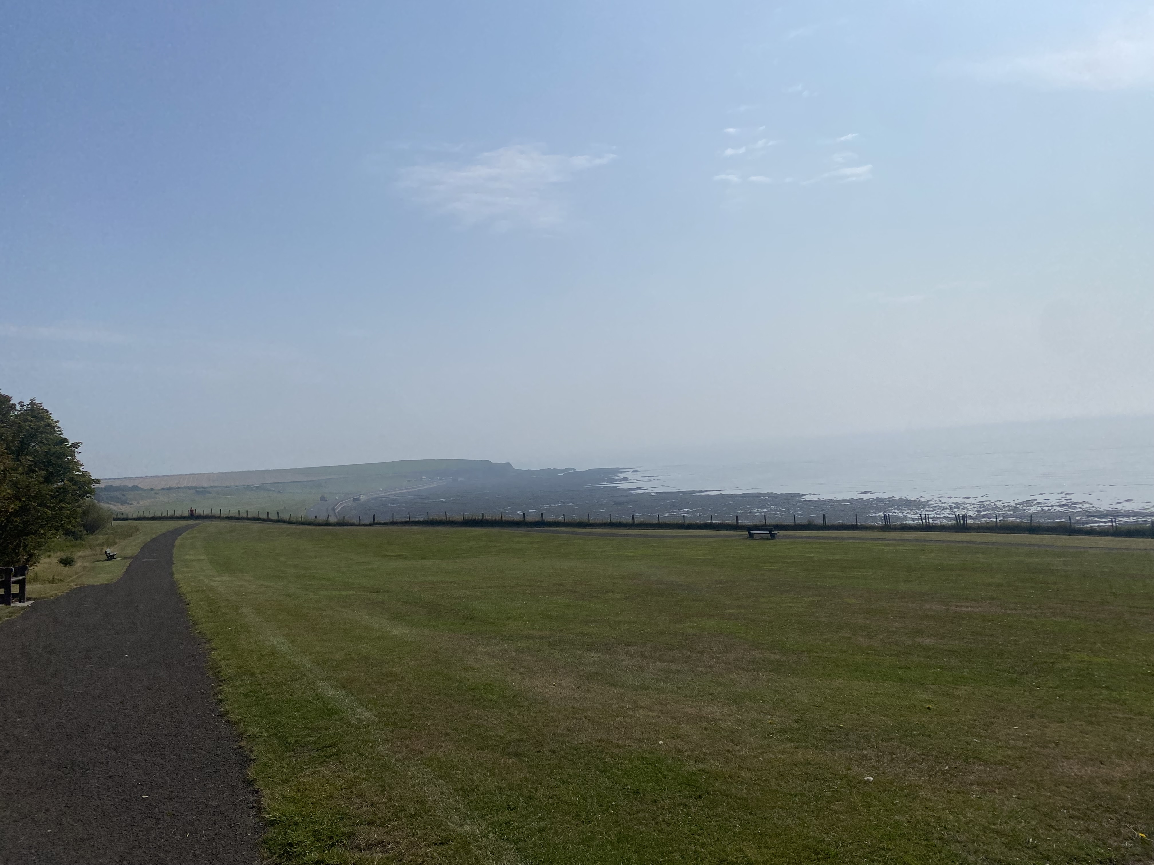 6k Run Arbroath: Stunning Coastal Views from Hill Place - Photo 2